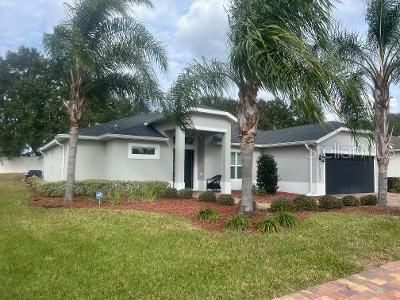 For Sale: $387,500 (4 beds, 2 baths, 2003 Square Feet)