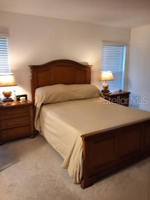 For Sale: $387,500 (4 beds, 2 baths, 2003 Square Feet)