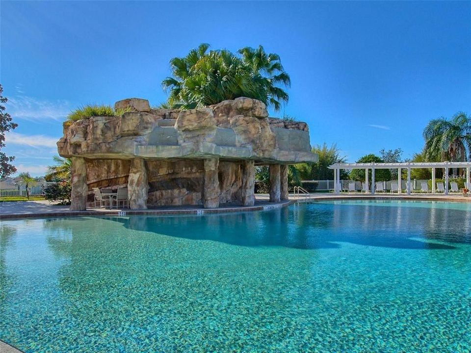 For Sale: $387,500 (4 beds, 2 baths, 2003 Square Feet)