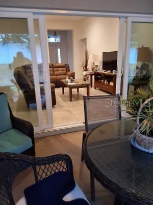 For Sale: $387,500 (4 beds, 2 baths, 2003 Square Feet)