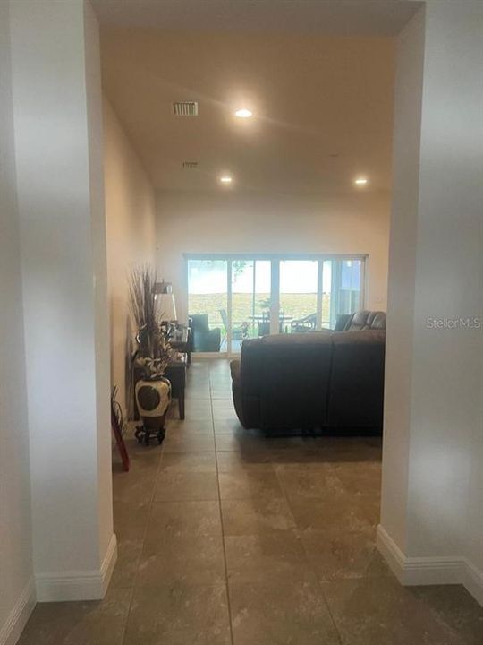 For Sale: $387,500 (4 beds, 2 baths, 2003 Square Feet)