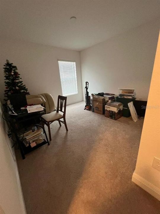 For Sale: $387,500 (4 beds, 2 baths, 2003 Square Feet)