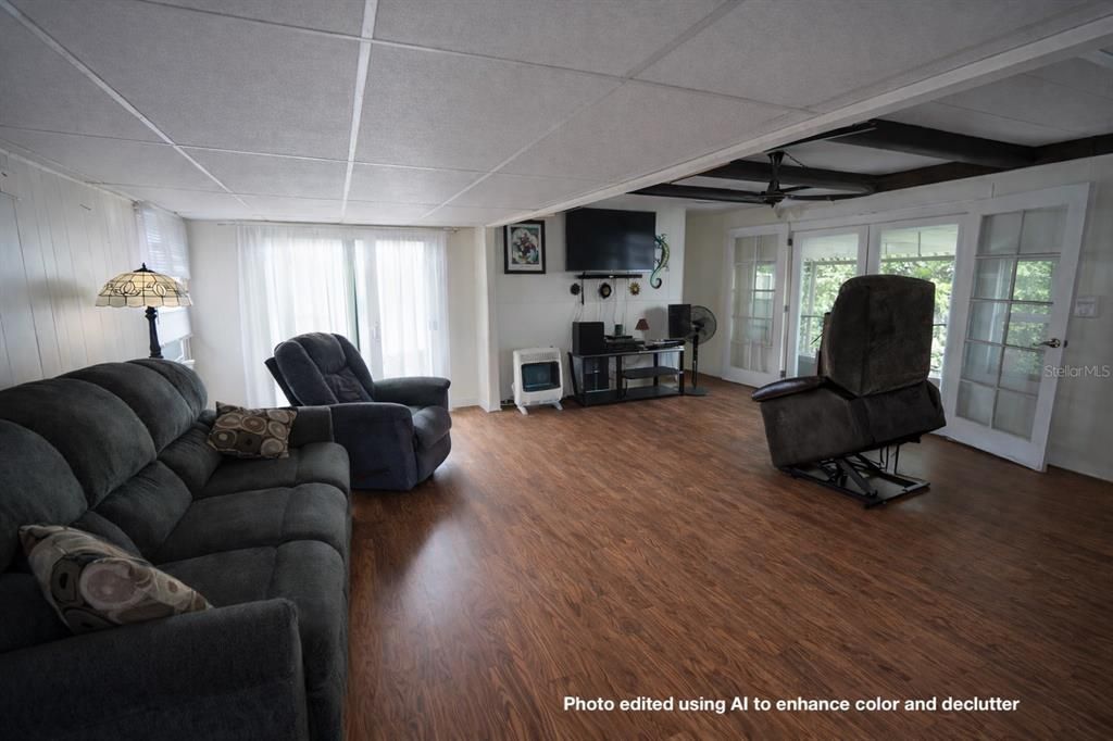 На продажу: $52,000 (2 спален, 1 ванн, 684 Квадратных фут)