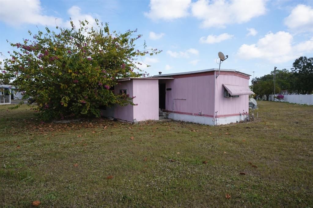 На продажу: $52,000 (2 спален, 1 ванн, 684 Квадратных фут)