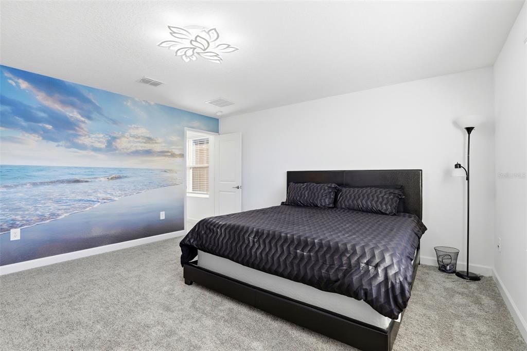 For Sale: $525,000 (4 beds, 3 baths, 2460 Square Feet)