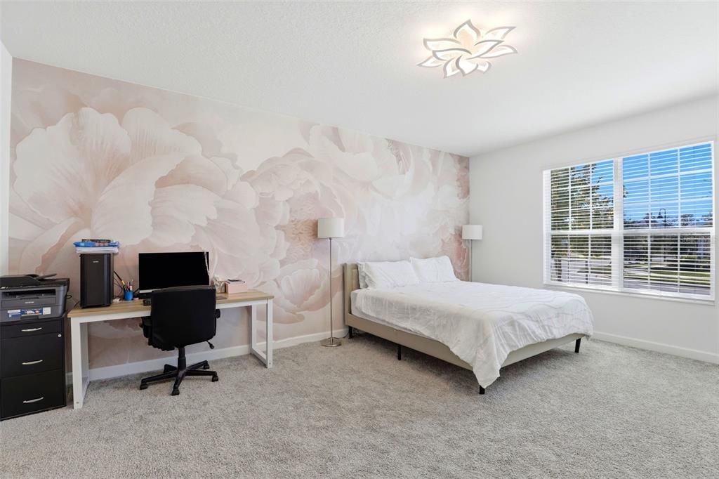 For Sale: $525,000 (4 beds, 3 baths, 2460 Square Feet)