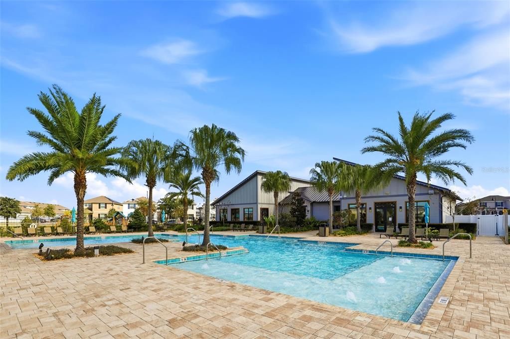 For Sale: $525,000 (4 beds, 3 baths, 2460 Square Feet)