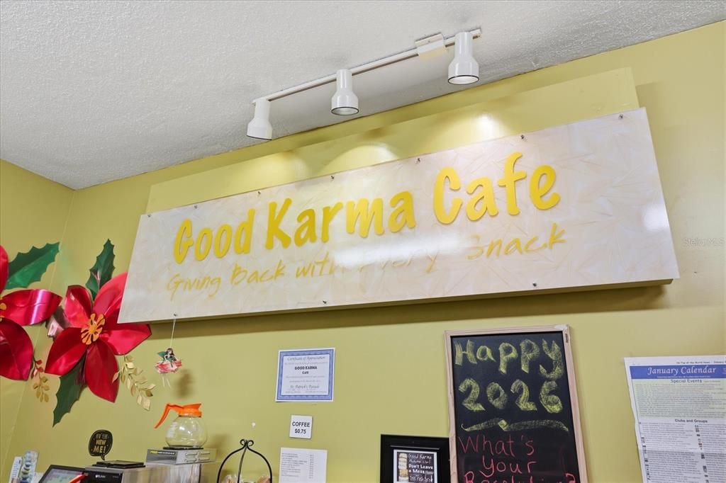 For Sale: $244,900 (3 beds, 2 baths, 1325 Square Feet)