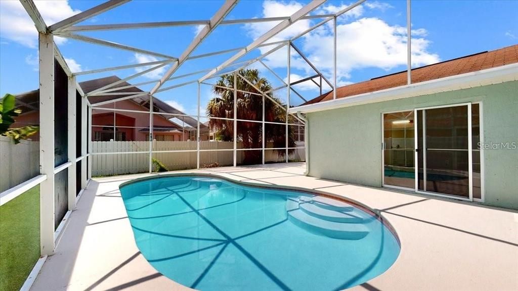 En Renta: $2,295 (3 camas, 2 baños, 1346 Pies cuadrados)