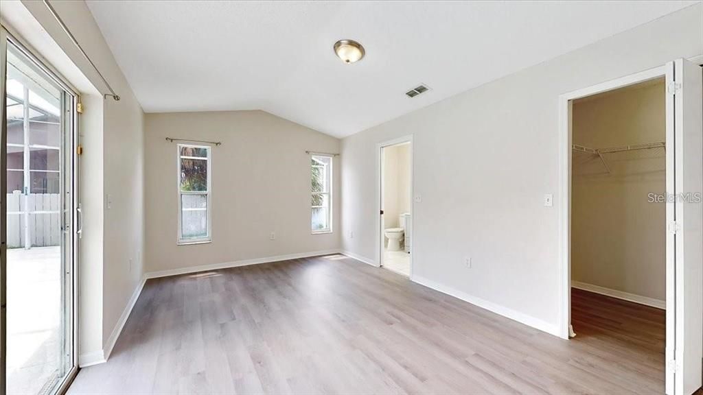 En Renta: $2,295 (3 camas, 2 baños, 1346 Pies cuadrados)