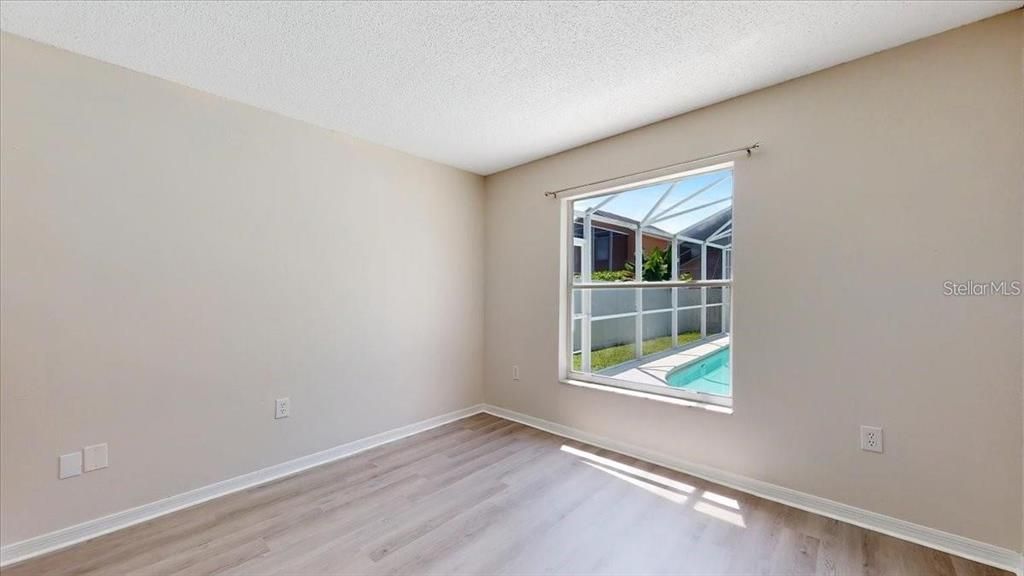 En Renta: $2,295 (3 camas, 2 baños, 1346 Pies cuadrados)