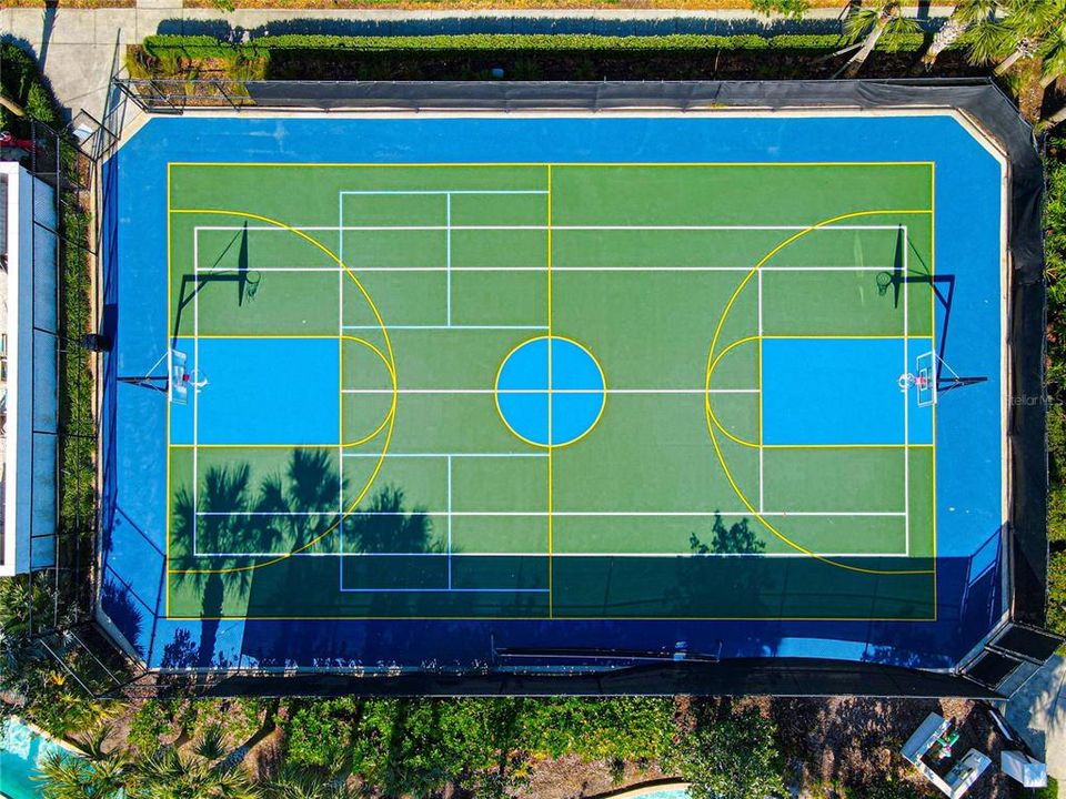 待售: $629,000 (8 贝兹, 6 浴室, 4041 平方英尺)