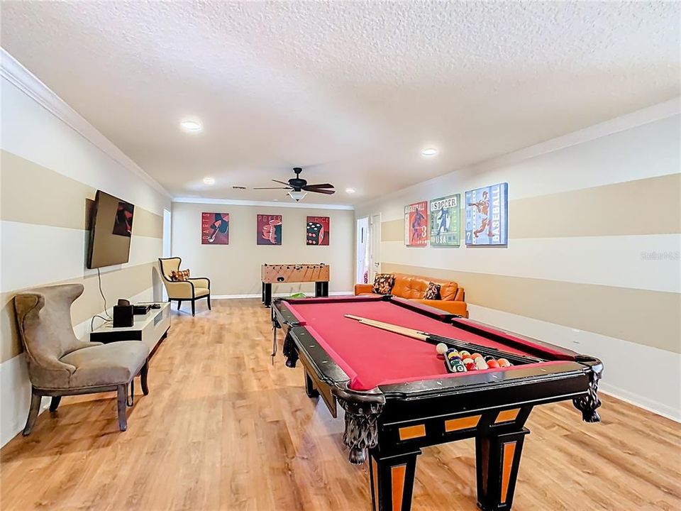 待售: $629,000 (8 贝兹, 6 浴室, 4041 平方英尺)