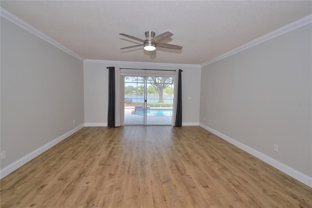 На продажу: $705,000 (5 спален, 3 ванн, 2797 Квадратных фут)