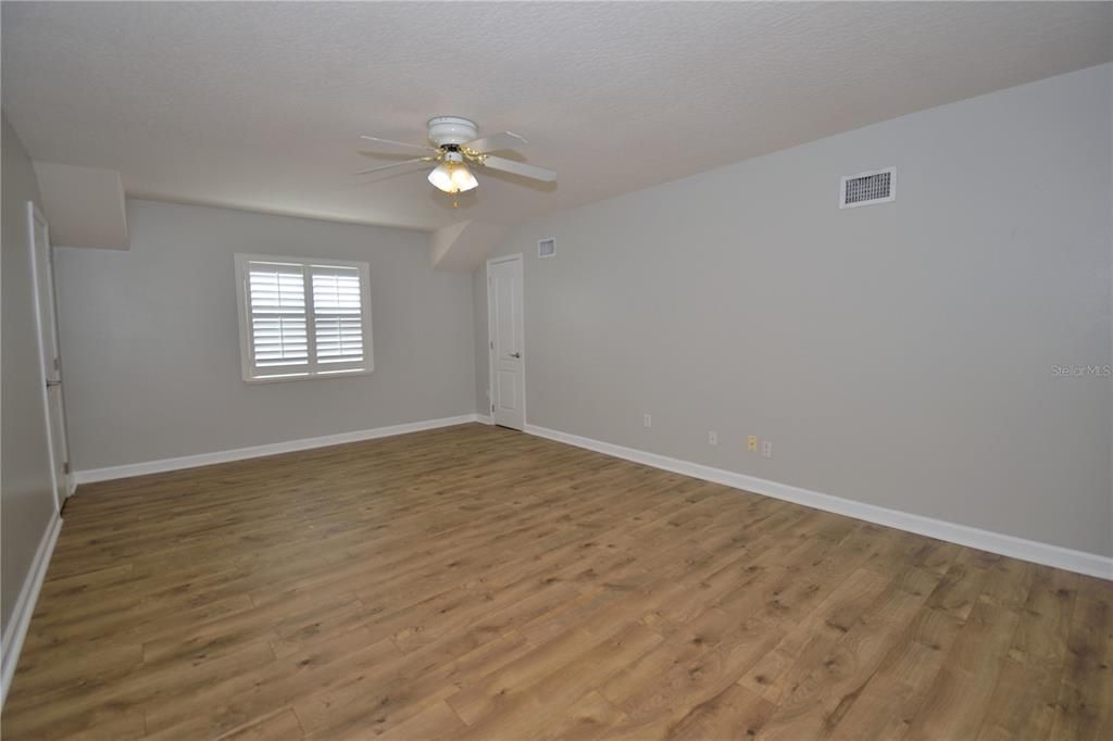 На продажу: $705,000 (5 спален, 3 ванн, 2797 Квадратных фут)