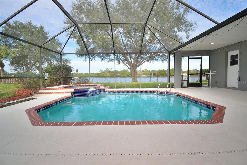 На продажу: $705,000 (5 спален, 3 ванн, 2797 Квадратных фут)