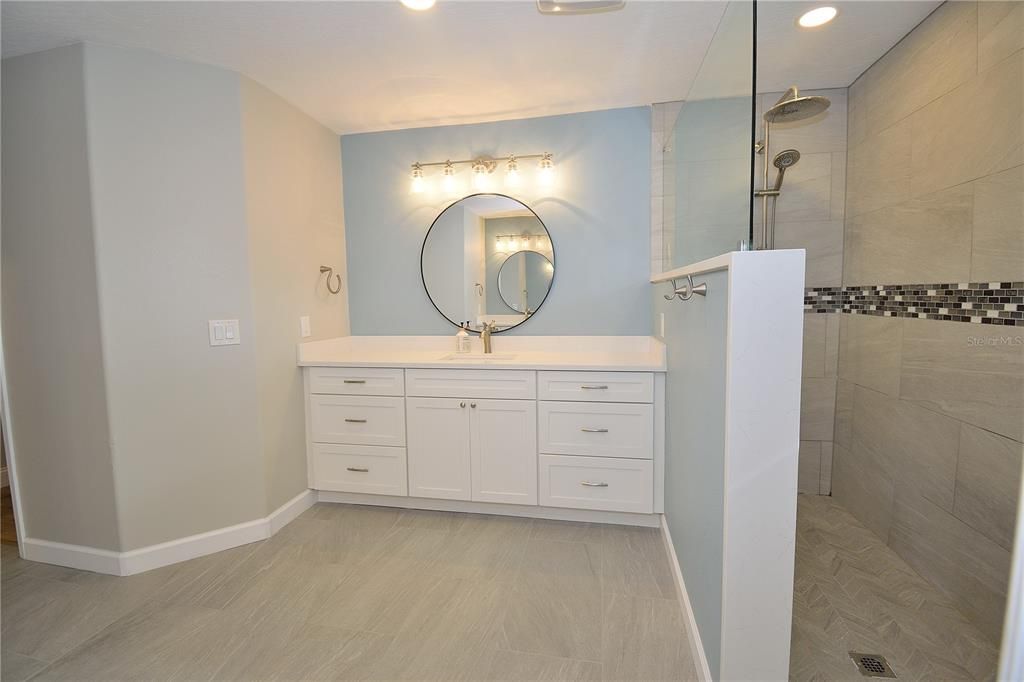 На продажу: $705,000 (5 спален, 3 ванн, 2797 Квадратных фут)