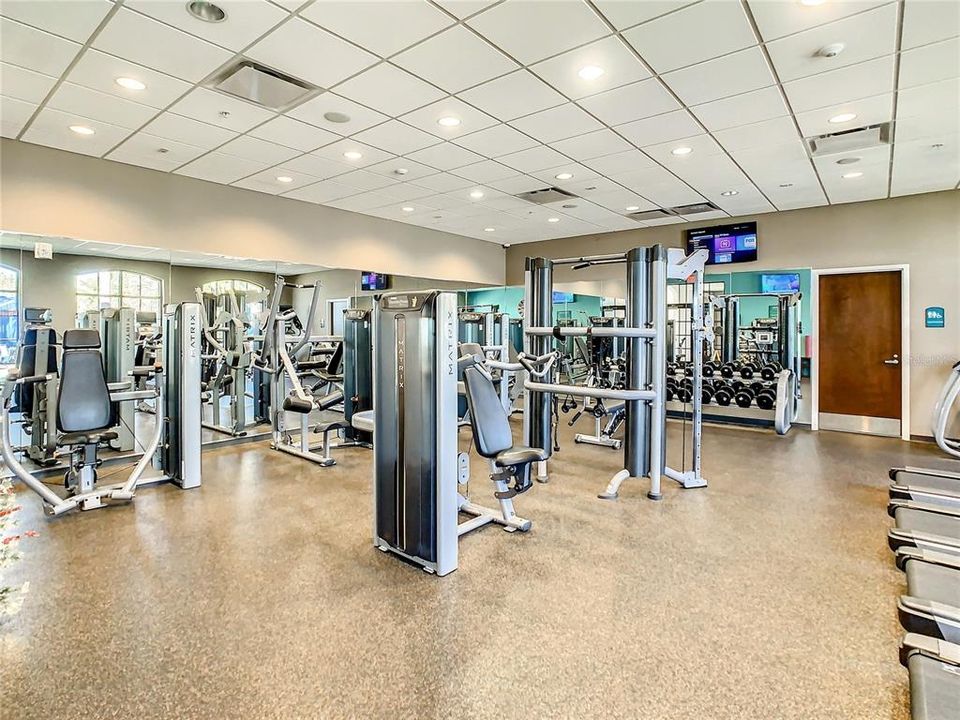 For Sale: $529,000 (6 beds, 4 baths, 3142 Square Feet)