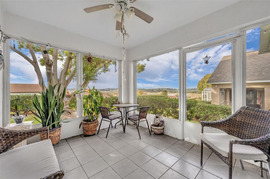 En Venta: $340,000 (2 camas, 2 baños, 1334 Pies cuadrados)