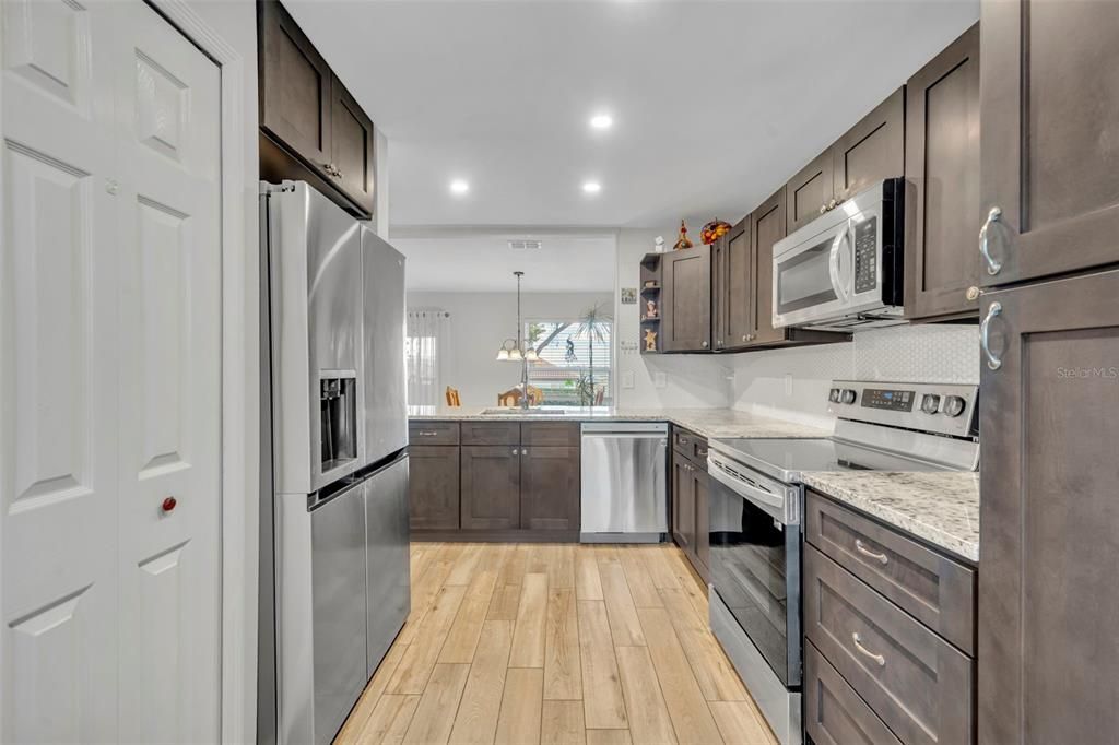 En Venta: $340,000 (2 camas, 2 baños, 1334 Pies cuadrados)