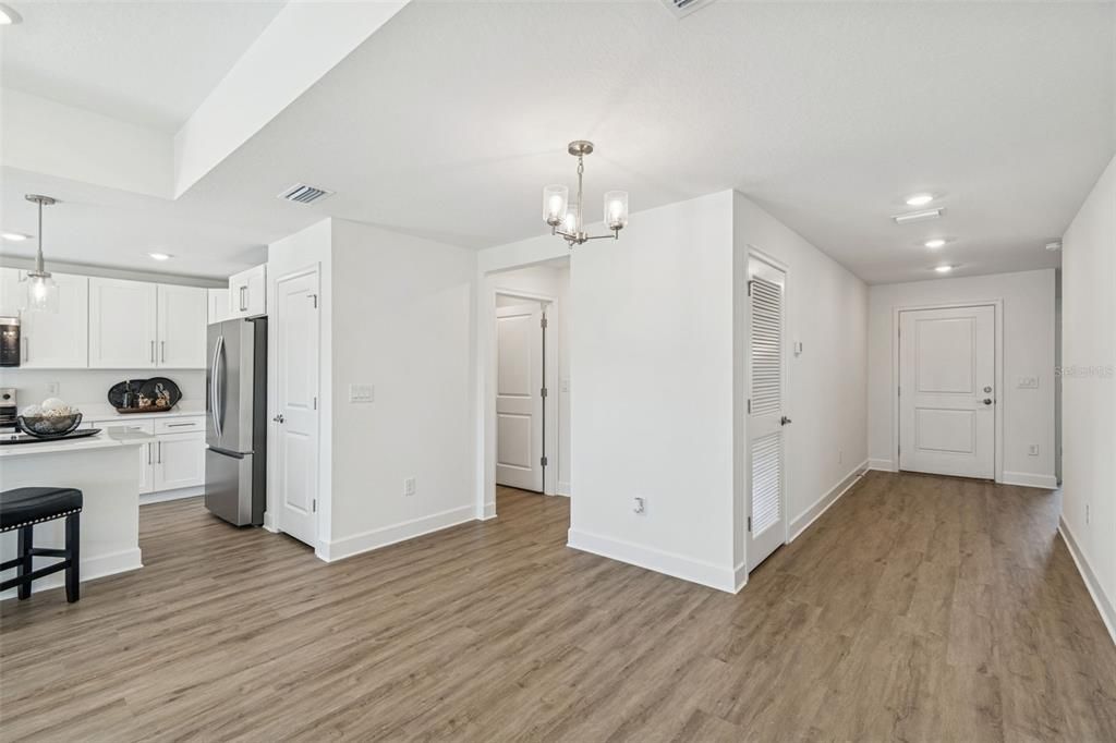 待售: $349,990 (3 贝兹, 2 浴室, 1580 平方英尺)