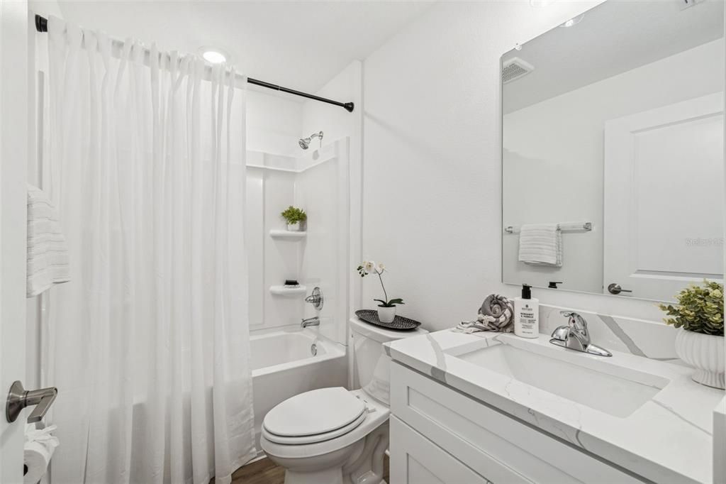 待售: $349,990 (3 贝兹, 2 浴室, 1580 平方英尺)