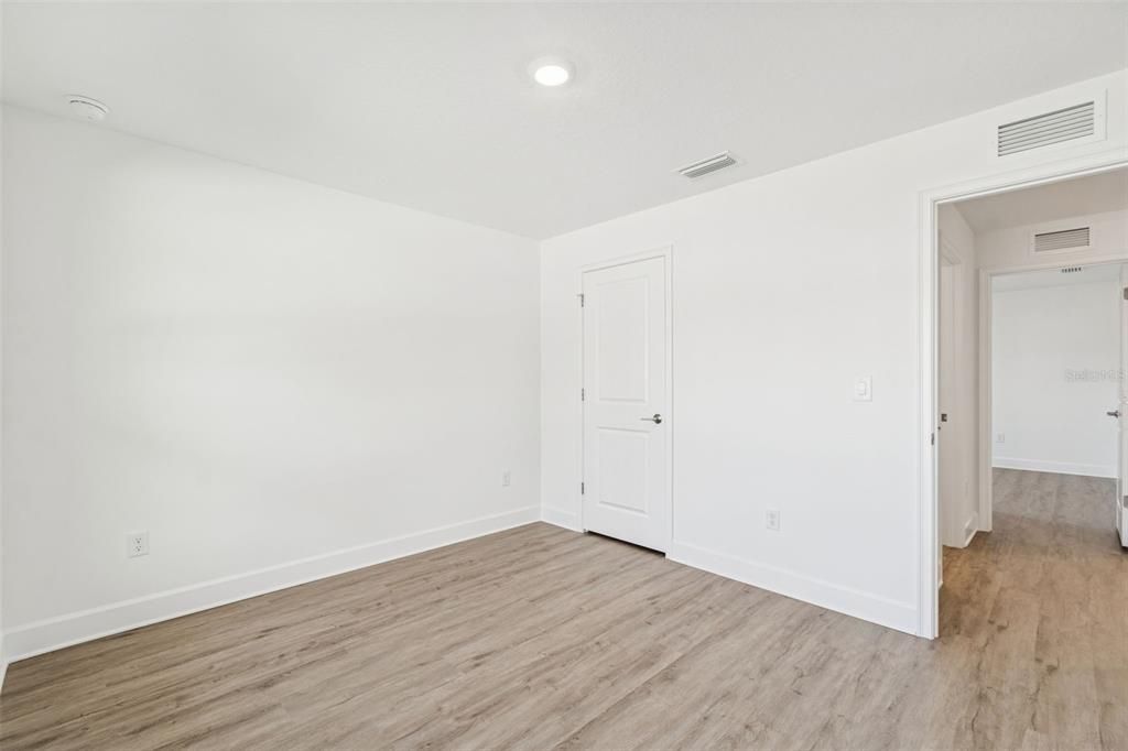 待售: $349,990 (3 贝兹, 2 浴室, 1580 平方英尺)