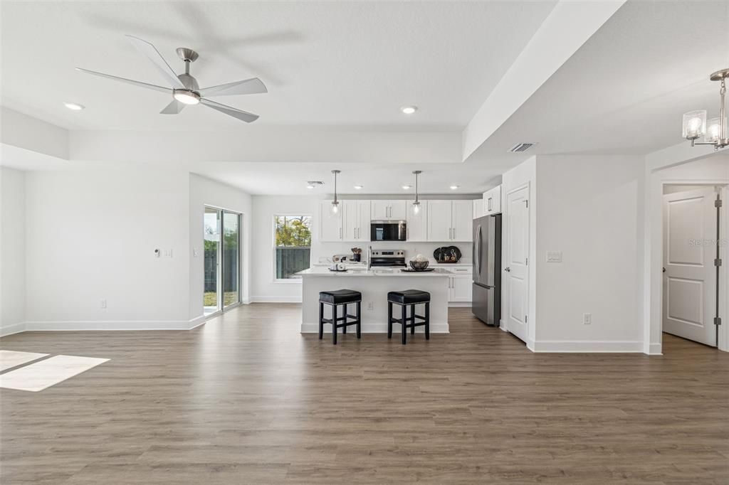 待售: $349,990 (3 贝兹, 2 浴室, 1580 平方英尺)