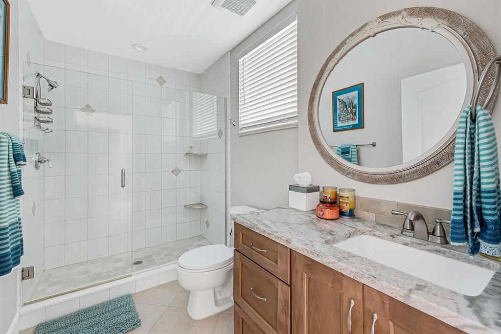 For Sale: $999,000 (3 beds, 3 baths, 2515 Square Feet)