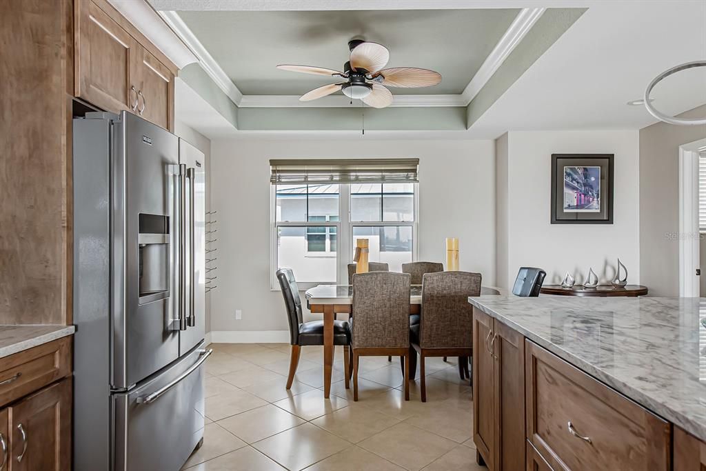 For Sale: $999,000 (3 beds, 3 baths, 2515 Square Feet)