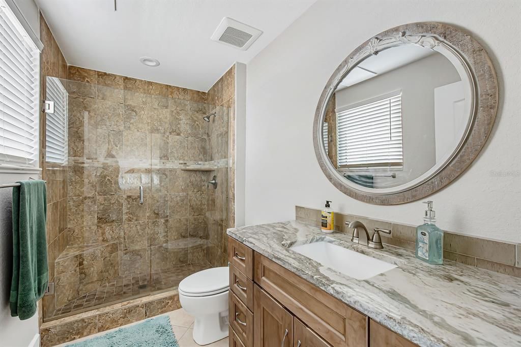 For Sale: $999,000 (3 beds, 3 baths, 2515 Square Feet)