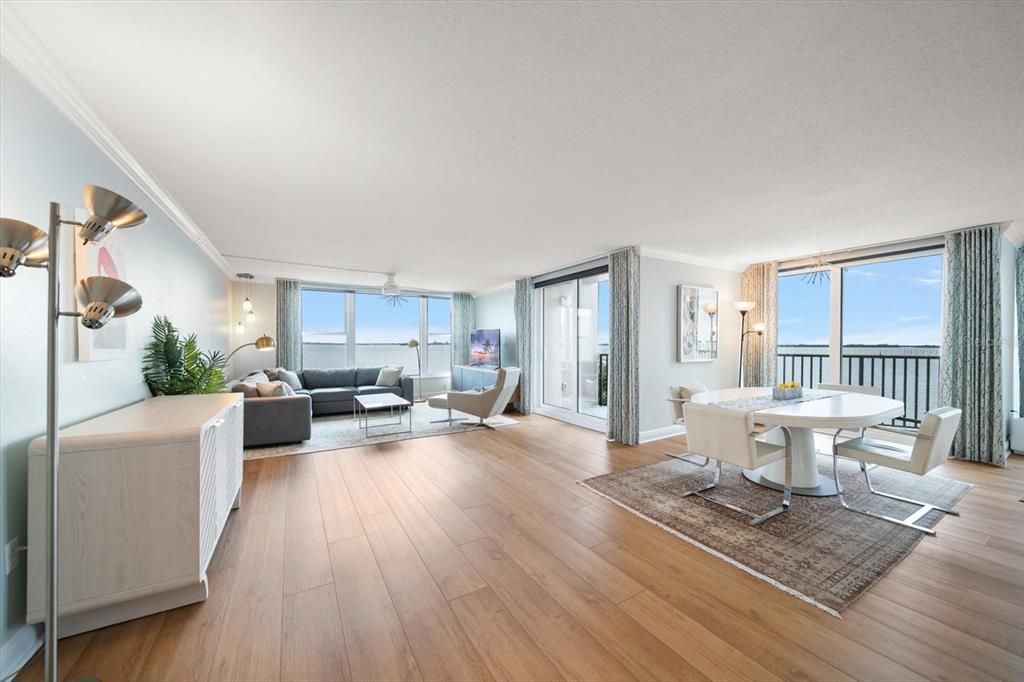 En Venta: $1,100,000 (3 camas, 2 baños, 2330 Pies cuadrados)