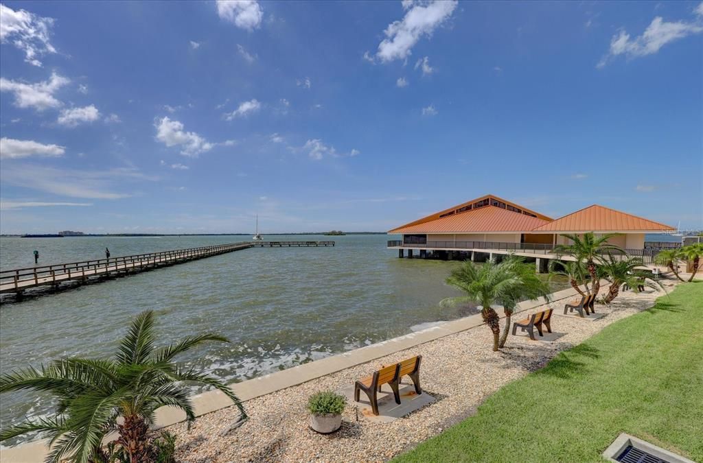 En Venta: $1,100,000 (3 camas, 2 baños, 2330 Pies cuadrados)