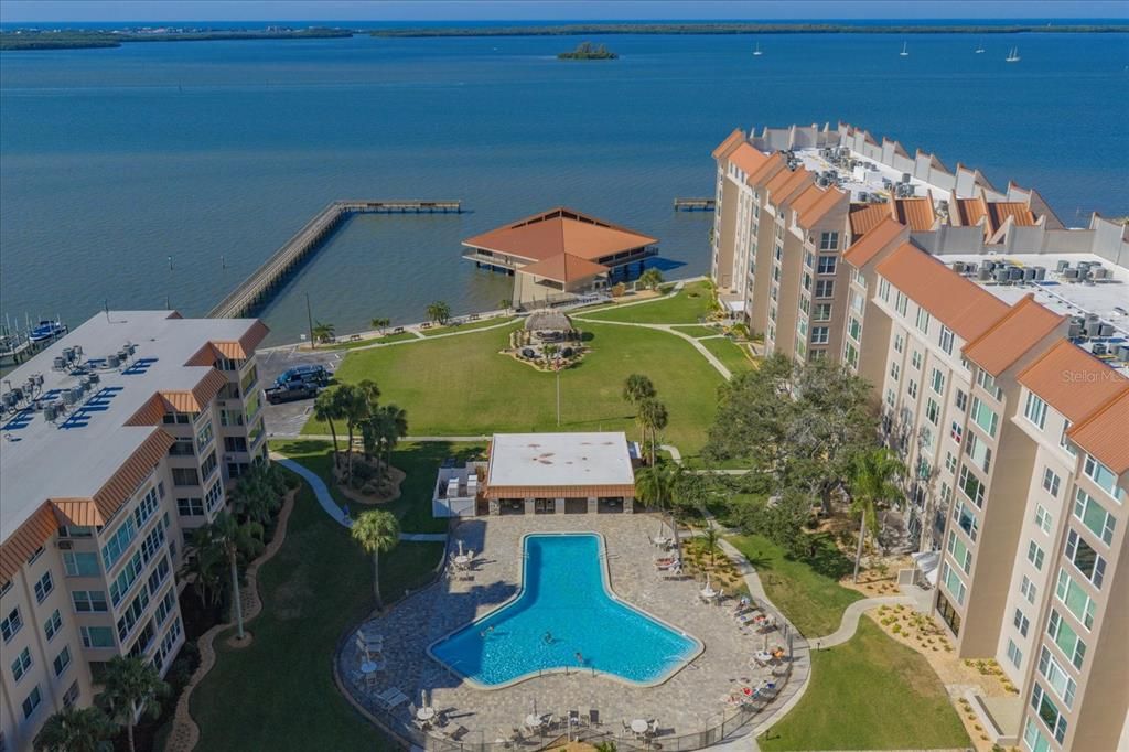 En Venta: $1,100,000 (3 camas, 2 baños, 2330 Pies cuadrados)