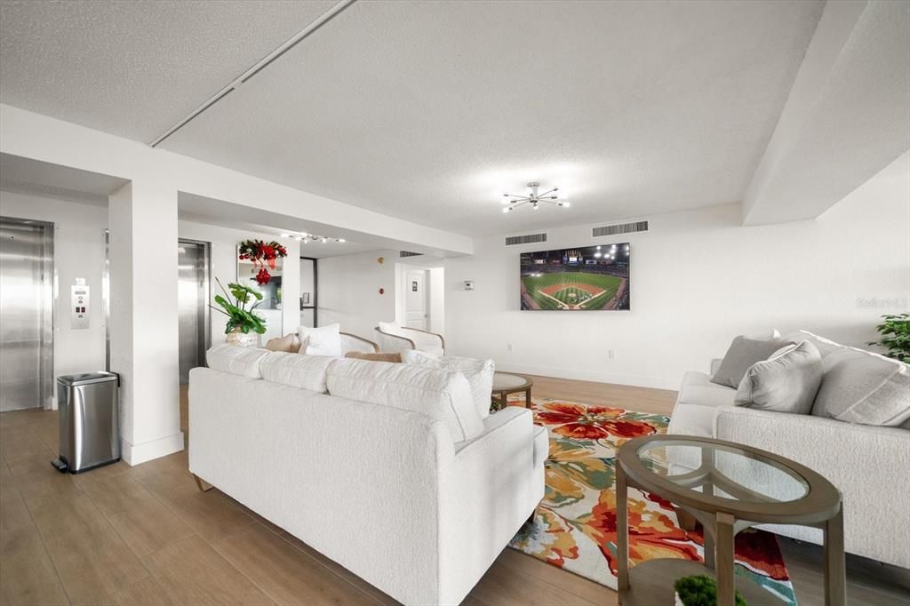 En Venta: $1,100,000 (3 camas, 2 baños, 2330 Pies cuadrados)