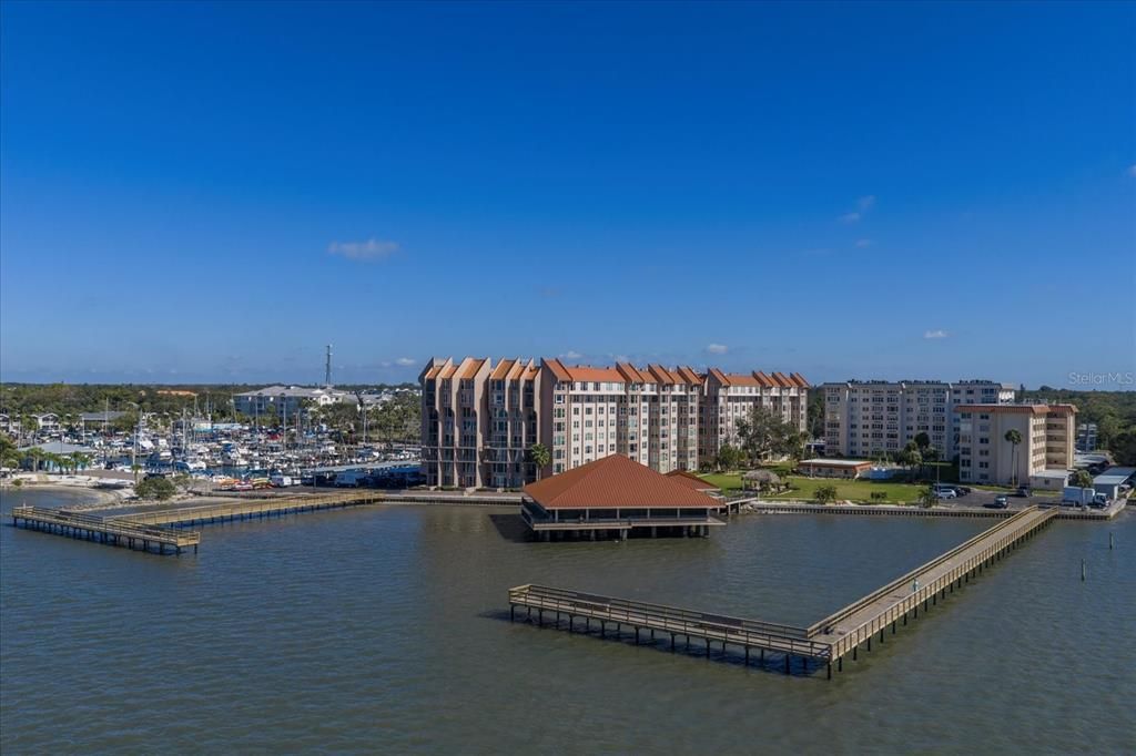 En Venta: $1,100,000 (3 camas, 2 baños, 2330 Pies cuadrados)