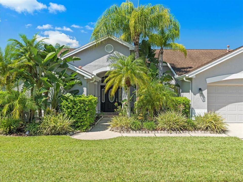 出租: $4,800 (4 贝兹, 3 浴室, 2217 平方英尺)