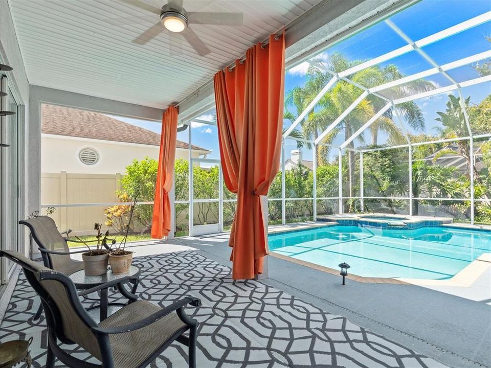 出租: $4,800 (4 贝兹, 3 浴室, 2217 平方英尺)