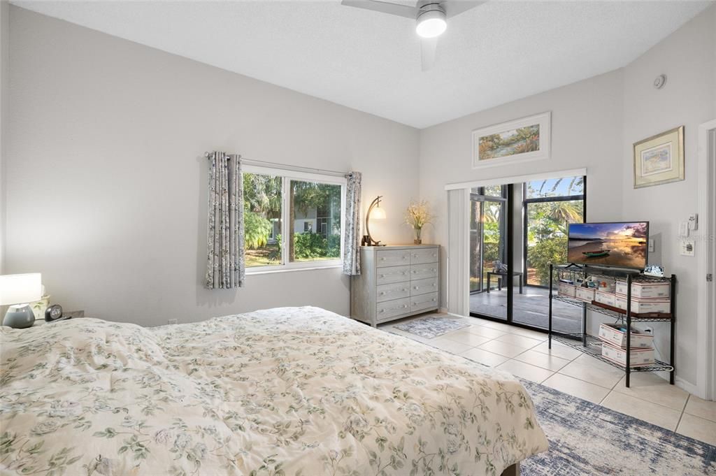 For Sale: $324,900 (2 beds, 2 baths, 1491 Square Feet)