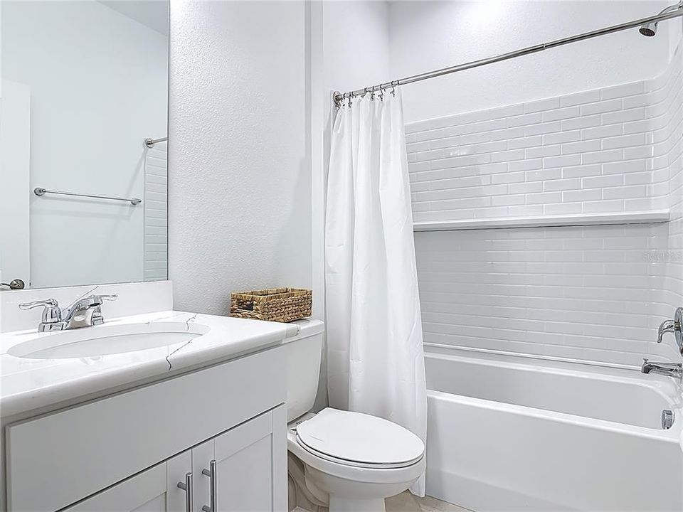 En Venta: $427,900 (2 camas, 2 baños, 1464 Pies cuadrados)