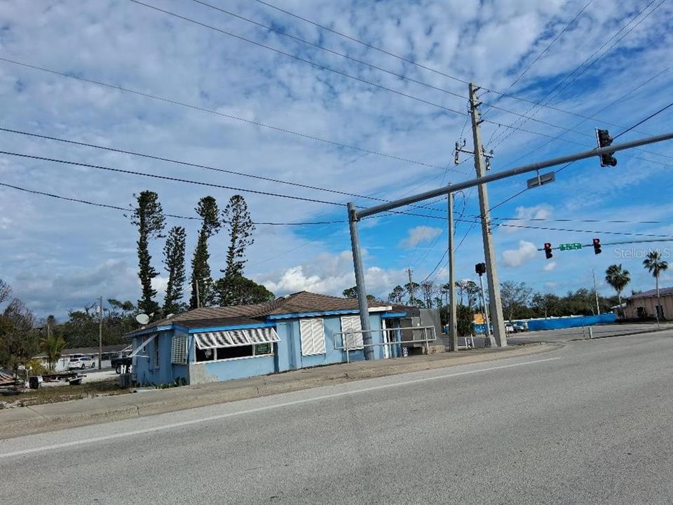 En Venta: $21,600 (0 camas, 0 baños, 1215 Pies cuadrados)