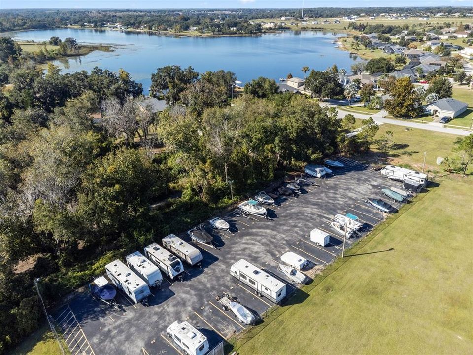 На продажу: $389,000 (3 спален, 2 ванн, 1643 Квадратных фут)