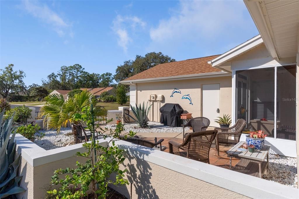 Active With Contract: $239,900 (2 beds, 2 baths, 1201 Square Feet)