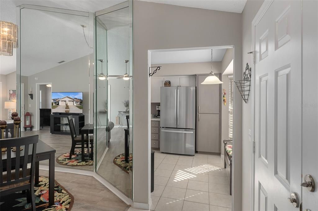 Active With Contract: $239,900 (2 beds, 2 baths, 1201 Square Feet)