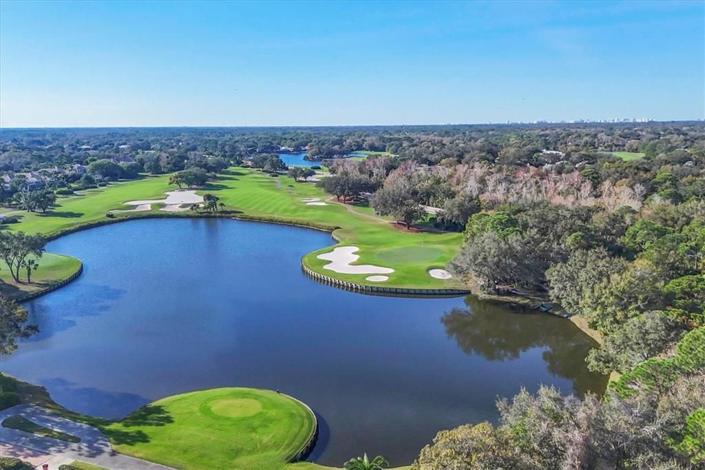 En Venta: $1,699,000 (4 camas, 2 baños, 2561 Pies cuadrados)