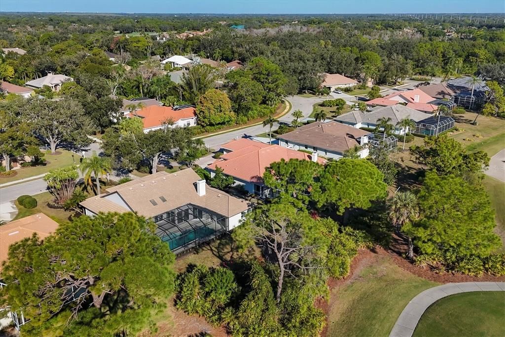 En Venta: $1,699,000 (4 camas, 2 baños, 2561 Pies cuadrados)