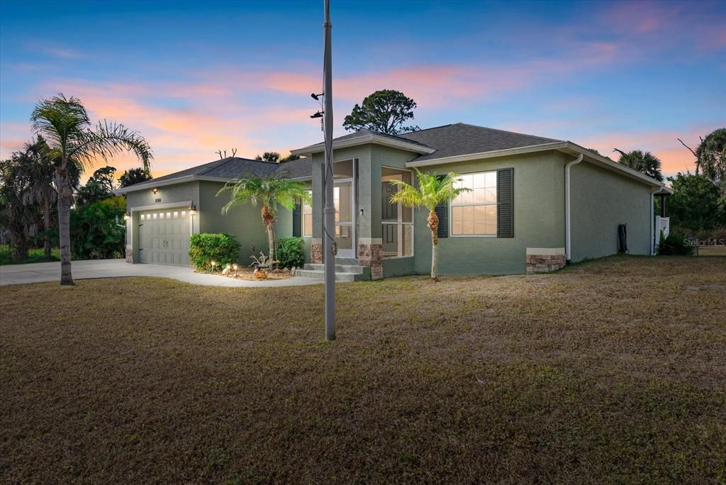 待售: $525,000 (3 贝兹, 2 浴室, 1517 平方英尺)