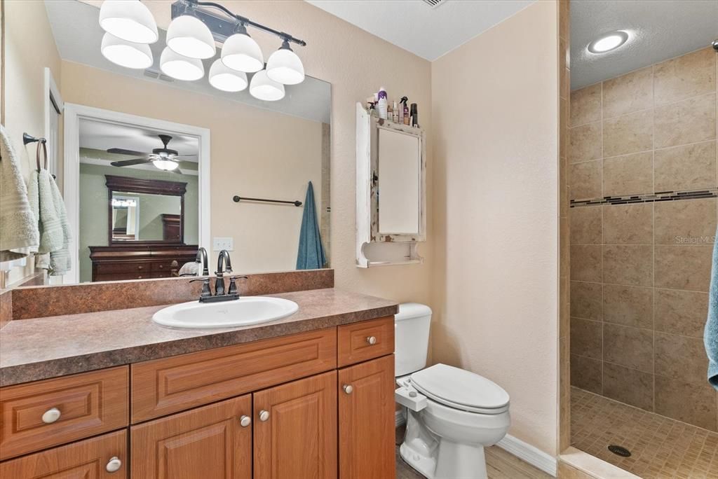 待售: $525,000 (3 贝兹, 2 浴室, 1517 平方英尺)