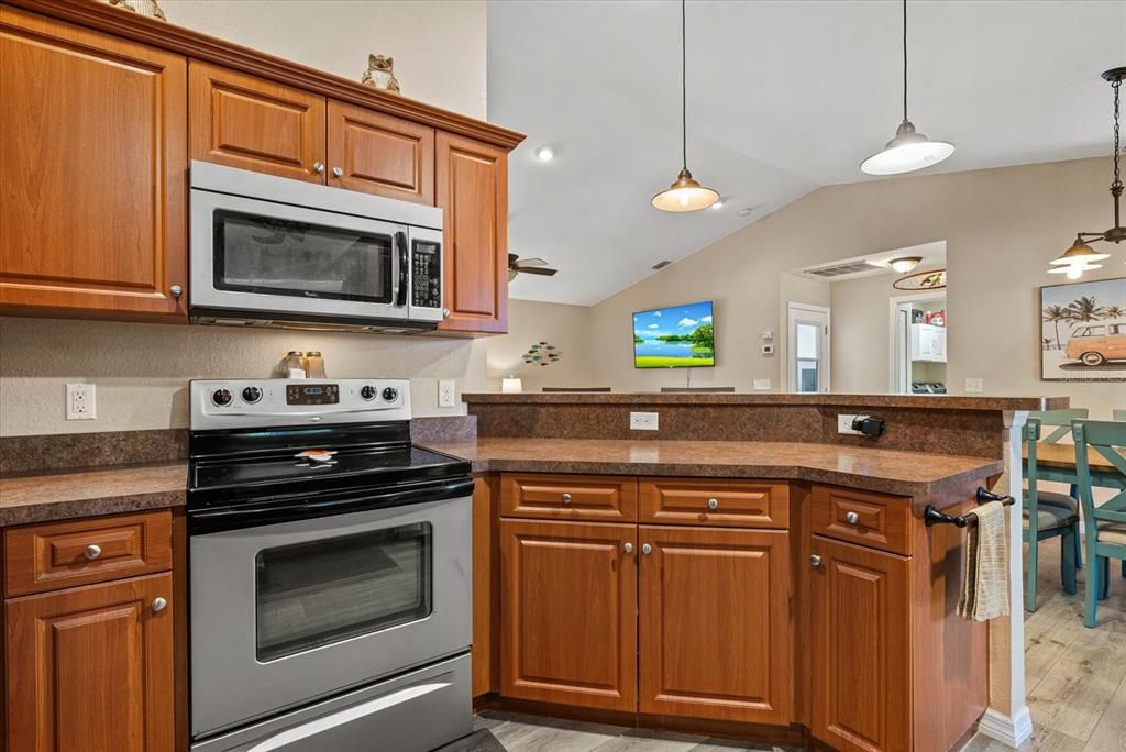 待售: $525,000 (3 贝兹, 2 浴室, 1517 平方英尺)