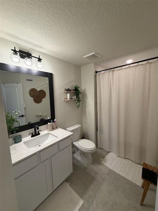 En Renta: $2,875 (3 camas, 2 baños, 1921 Pies cuadrados)